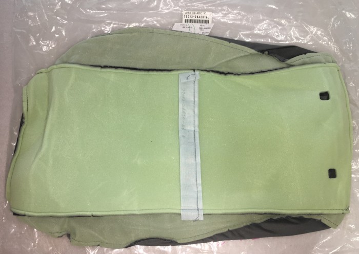 Обивка сиденья TOYOTA HIACE REGIUSACE 7901326A20B6