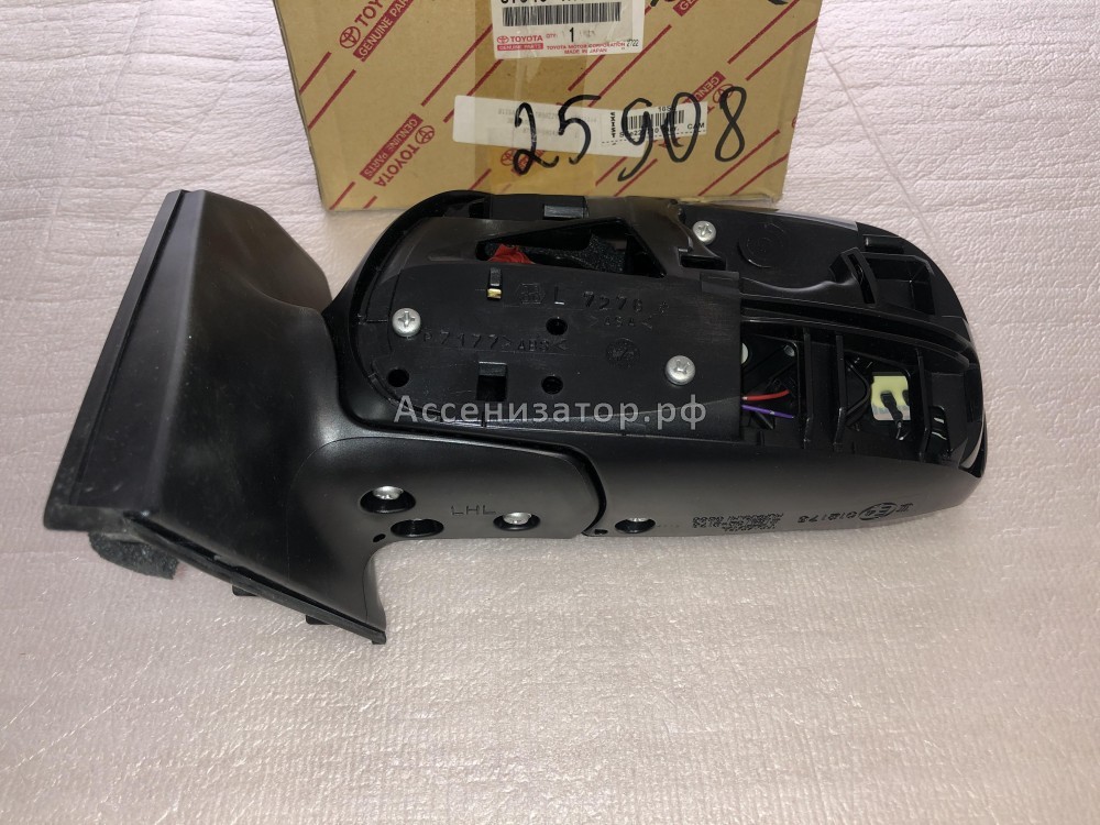 Зеркало наружное левое Toyota Corolla E12 2001-2006 879401H141