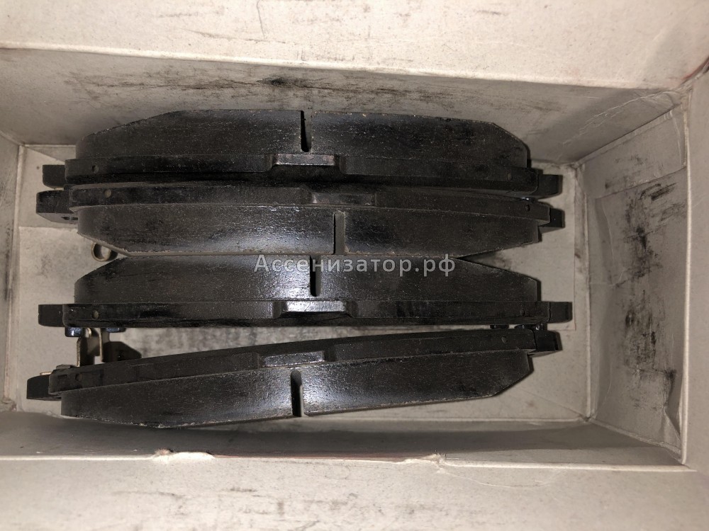 Колодки тормозные передние TOYOTA LEXUS LS300 0446550040