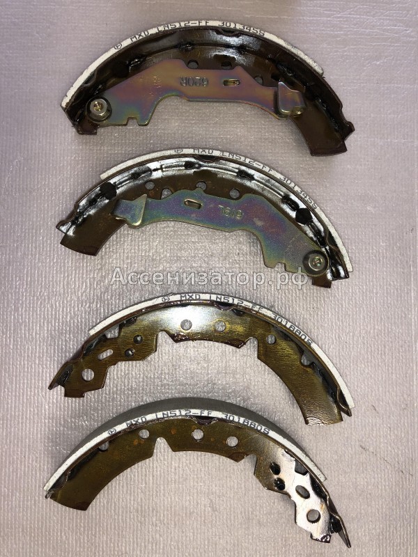 Колодки тормозные задние TOYOTA COROLLA 0449502110