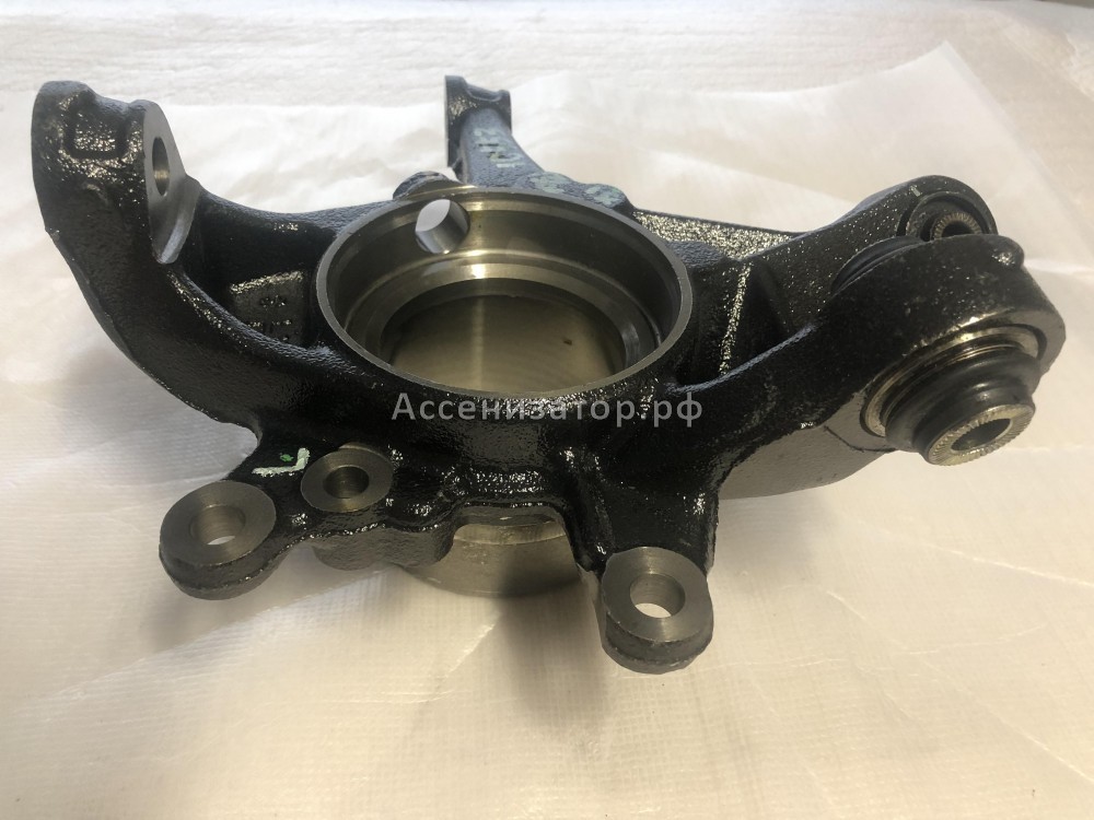 Кулак поворотный задний левый LEXUS GS 300/400/430 1998-2004 TOYOTA 4230530070