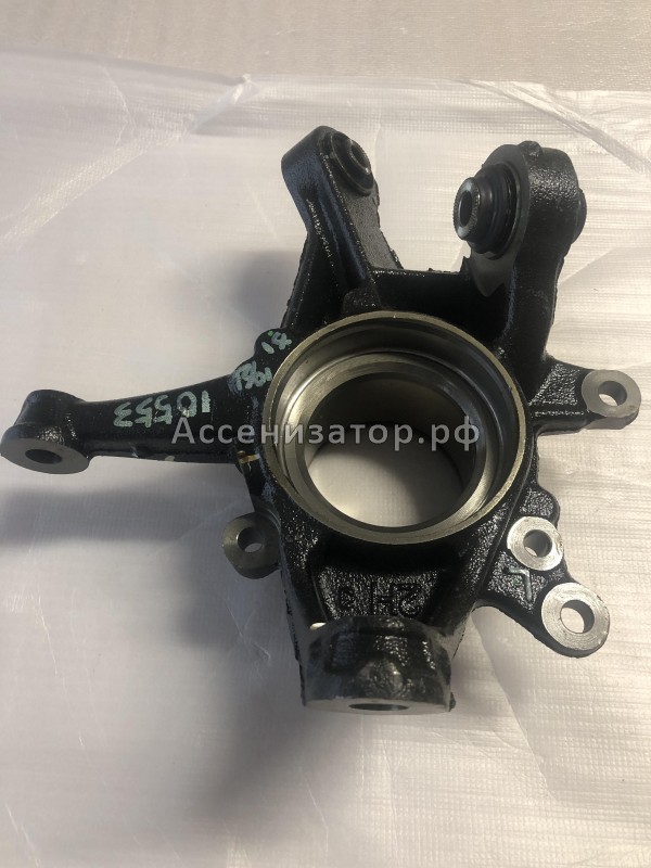 Кулак поворотный задний левый LEXUS GS 300/400/430 1998-2004 TOYOTA 4230530070