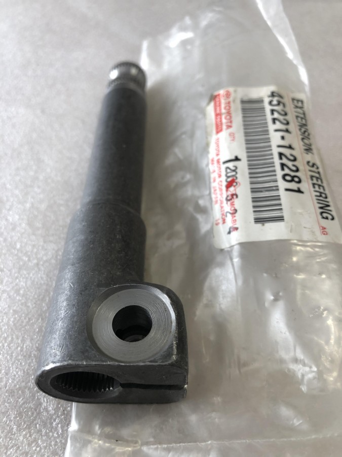 Вал рулевой TOYOTA 4522112281