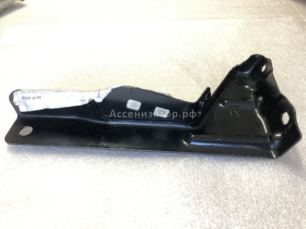 Кронштейн крепления противотуманной фары Lexus GX470 TOYOTA 5327260010