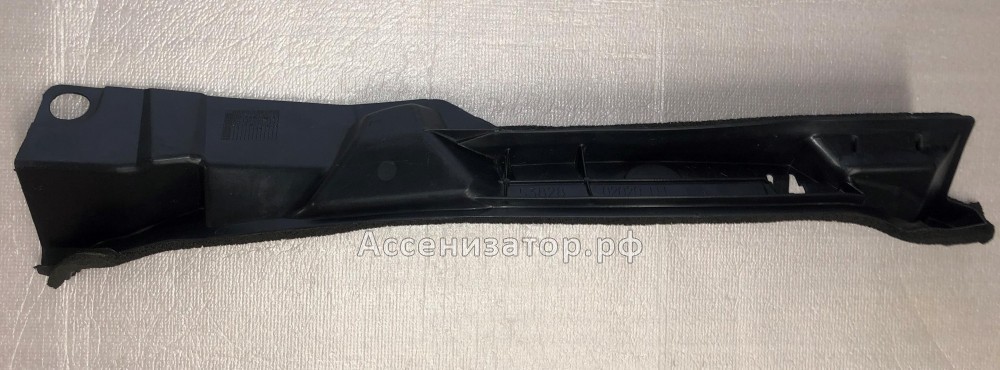 Пыльник переднего левого крыла TOYOTA COROLLA E120 HB 5382802020