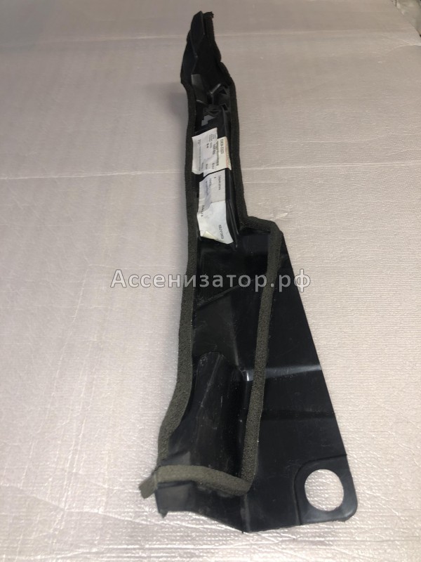 Пыльник переднего левого крыла TOYOTA COROLLA E120 HB 5382802020