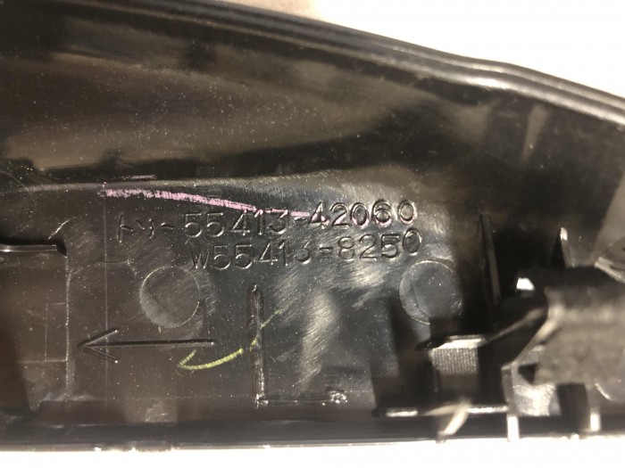 Накладка центральной консоли TOYOTA RAV 4 2000-2005 5541342060 левая