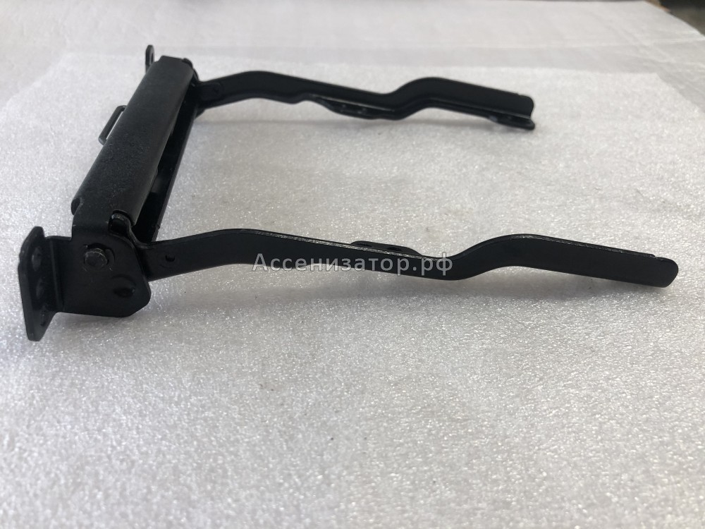 Кронштейн крышки бардачка TOYOTA Land Cruiser Prado 120 5890760070