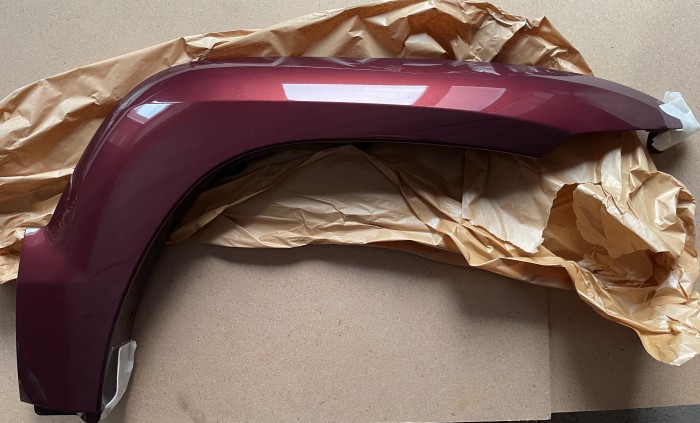 Молдинг правого переднего крыла TOYOTA LC Prado 120 7561160111D0