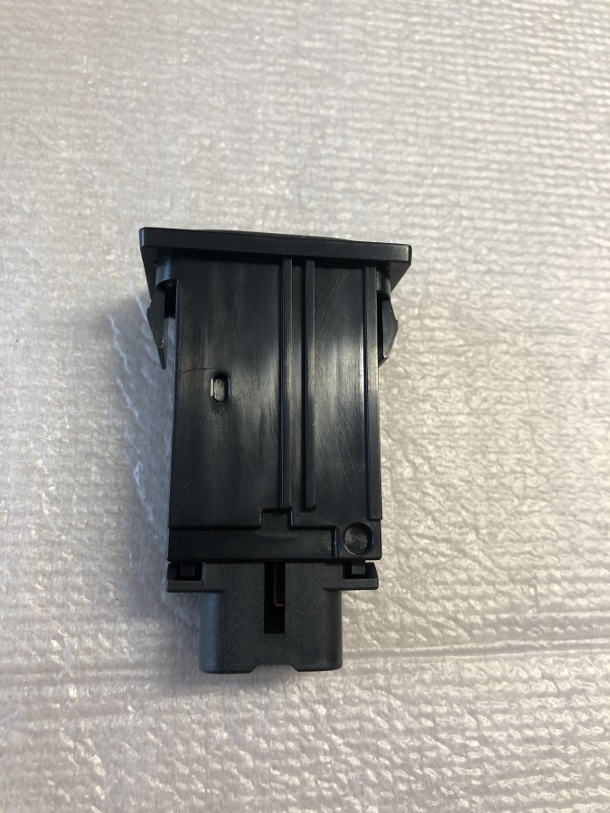 Выключатель подогрева сидения Lexus RX300 8475148020