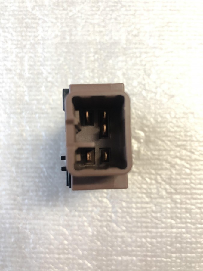 Выключатель подогрева сидения Lexus RX300 8475148030