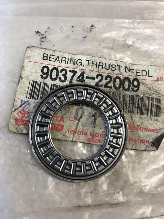 Подшипник упорный игольчатый TOYOTA 9037422009