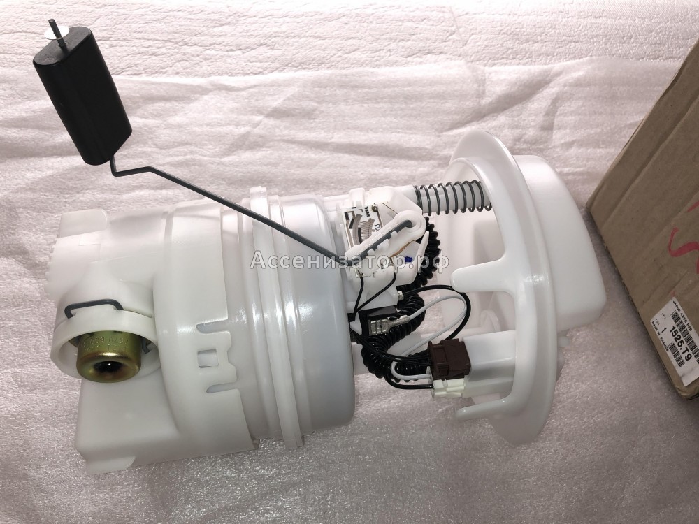 Насос топливный электрический CITROEN PEUGEOT 1525T9