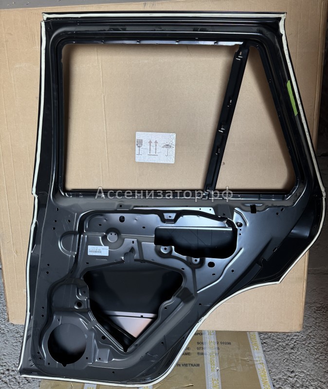 Дверь новая задняя правая Bmw X5 E53 41528256828