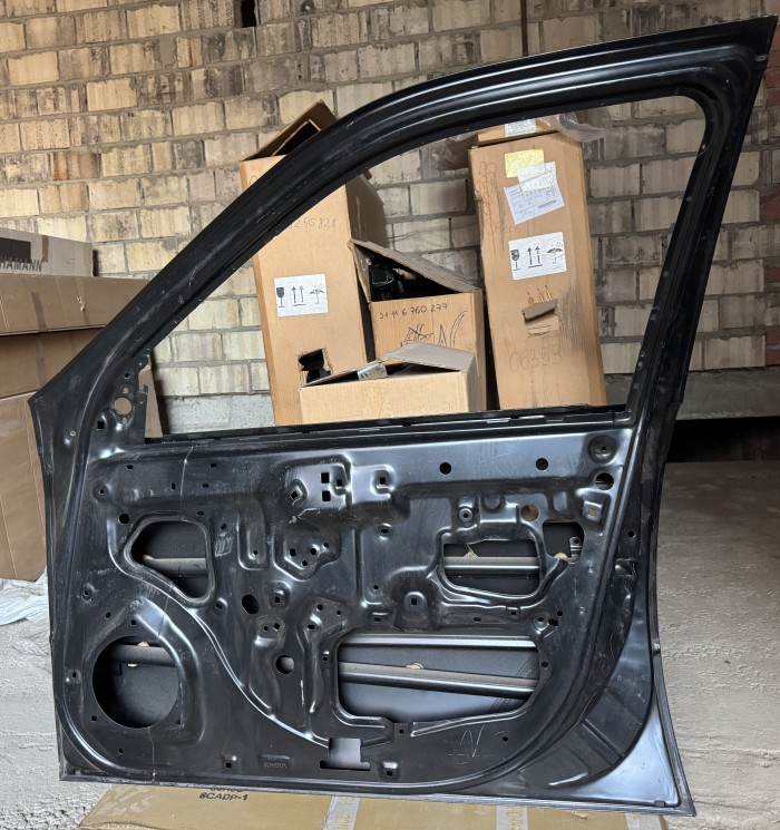 Дверь передняя правая Toyota Camry V20 Gracia 6700133060