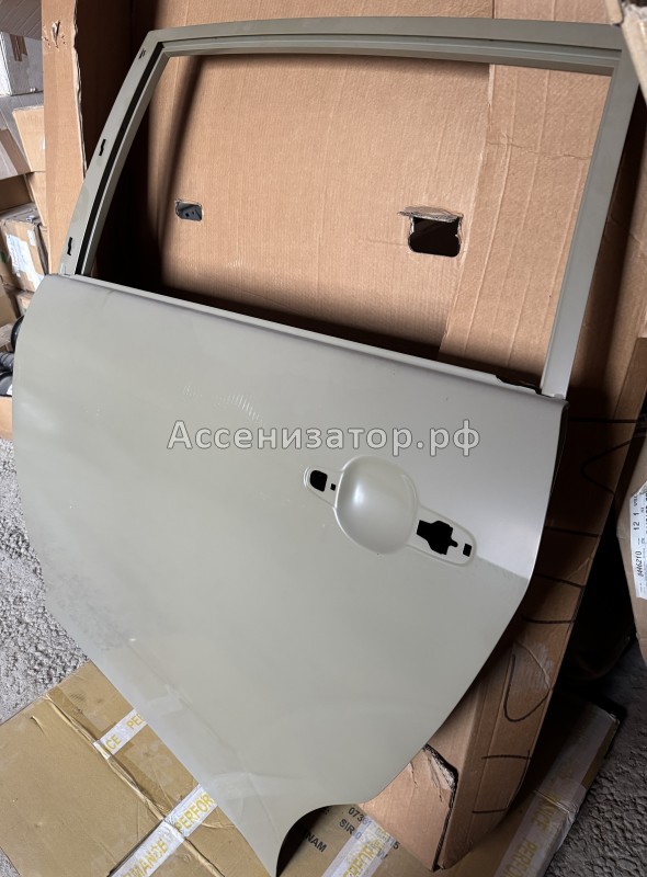 Дверь Toyota Corolla Verso 2004-2009 670040F010 задняя левая