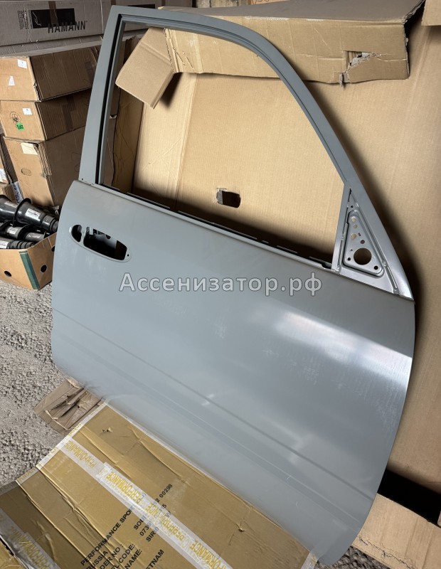 Дверь правая передняя Toyota Land Cruiser 100 1998-2007 6700160443 новая