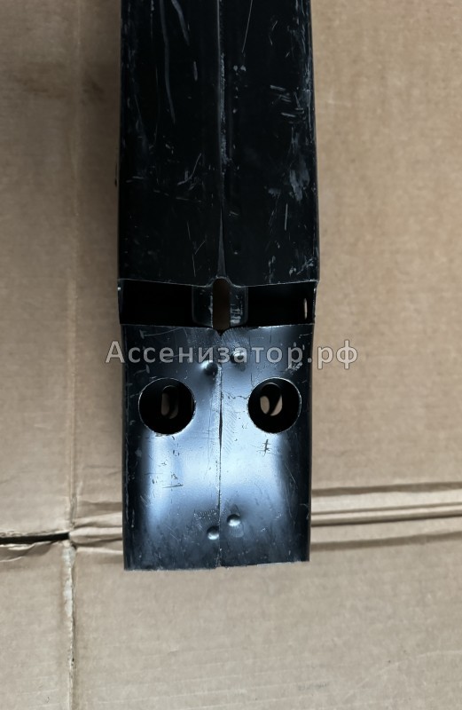 Усилитель переднего бампера Toyota Corolla Verso 5202113020