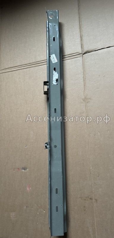 Порог правый Toyota Avensis T250 2003-2009 6140305010