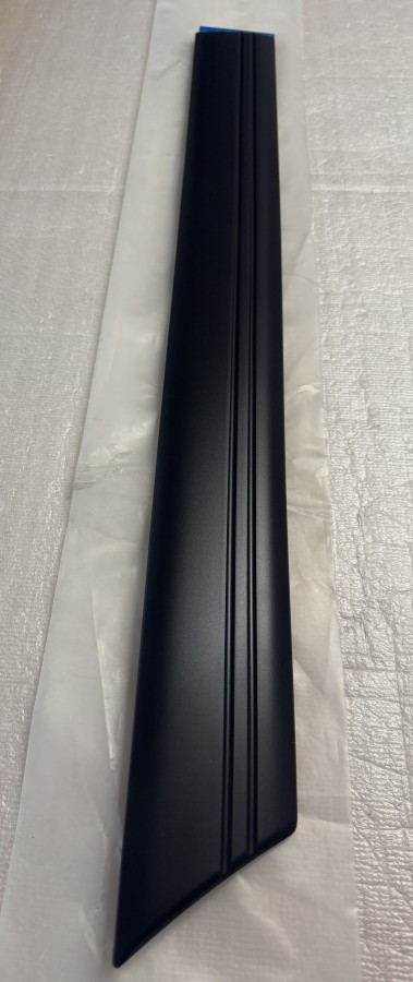 Молдинг двери задней правой Toyota Land Cruiser FZJ100 7574160180