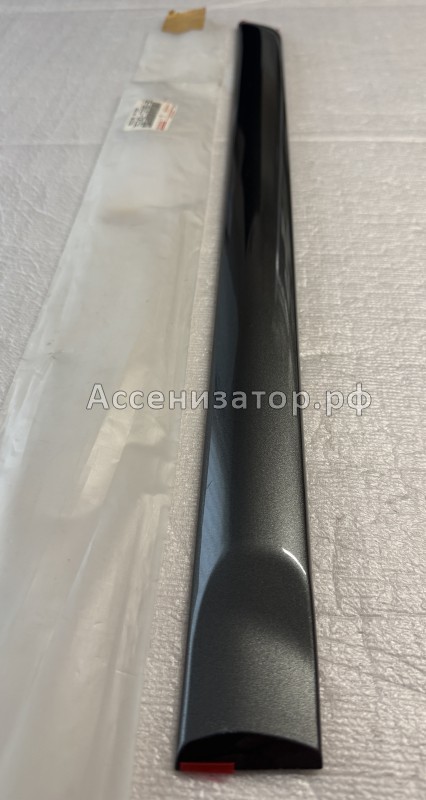 Молдинг задней левой двери TOYOTA COROLLA 120 7574213180B0