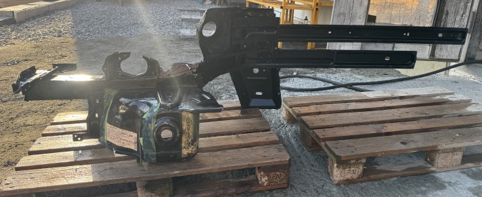 Лонжерон передний левый PEUGEOT 307 7212WH